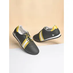 Louis Stitch Men's Mexican Green Casual Sneakers