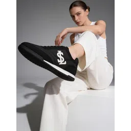 LOUIS STITCH Women PU Sneakers