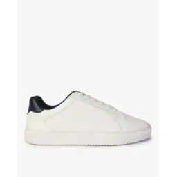 Low-Top Lace-Up Casual Shoes