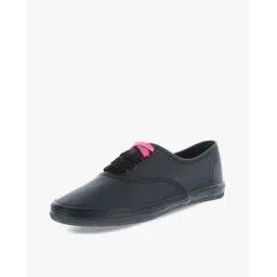 Low-Top Lace-Up Sports Shoes