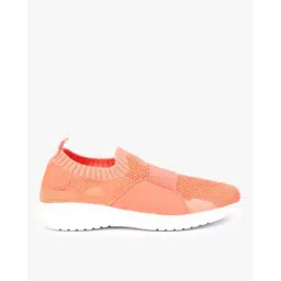 Low-Top Slip-On Walking Shoes