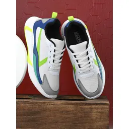 Mactree Men Colourblocked Sneakers