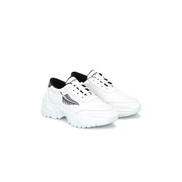 MAGNOLIA Women Sneakers