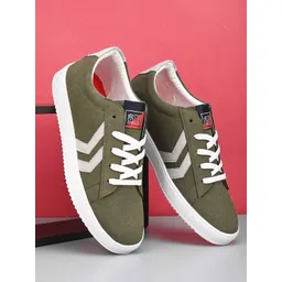 Mast & Harbour Men Olive Green Round Toe Lightweight Sneakers