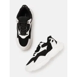 Mast & Harbour Women Colourblocked Sports Shoes