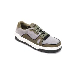 mccoy Men Colourblocked Round Toe Comfort Insole Leather Sneakers