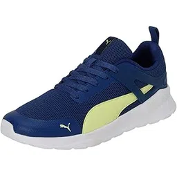Men Amaze Runner Sneaker