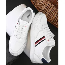 Men Casual Contrast Striped Sneakers