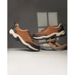 Men Casual Shoes with Rubber upper