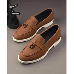 Men Casual Shoes with Suede Upper
