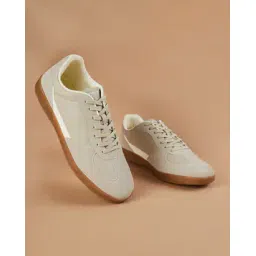 Men Flat Lace-Up Casual Shoes