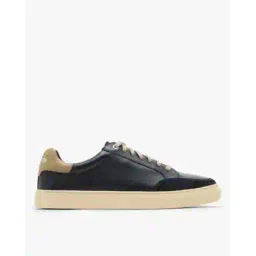 Men Gale Lace-Ups Sneakers