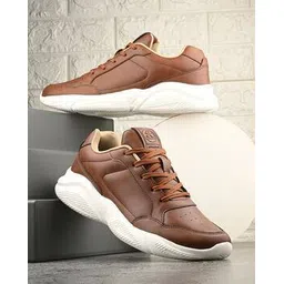 Men Lace Fastening Casual Shoes with Round Toes
