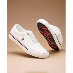 Men Lace-Up Sneakers
