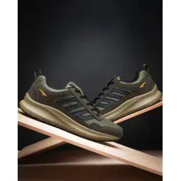 Men Logo Print Lace-Up Sports Shoes