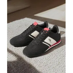 Men Low-Top Lace-Up Sneakers
