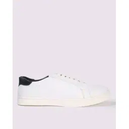 Men Low-Top Lace-Up Sneakers