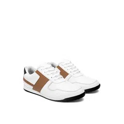 Men Low-Top Lace-Up Sneakers