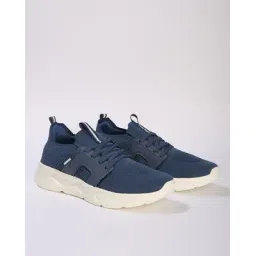 Men Low-Top Lace-Up Walking Shoes