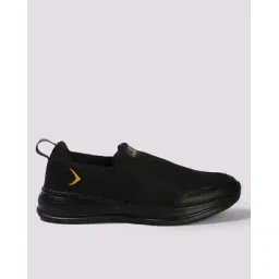 Men Low-Top Slip-On Casual Shoes
