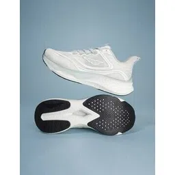 Men Low-Top Walking Shoes