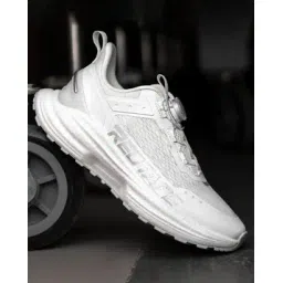 Men Low-Top Walking Sports Shoes