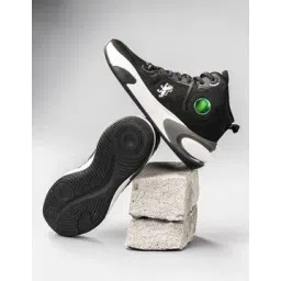 Men Mid-Top Lace-Up Sneakers