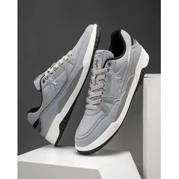 Men Mid-Top Lace-Up Sneakers