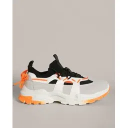 Men Paneled Lace-Up Sports Shoes