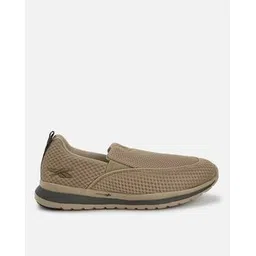 Men Panelled Low-Top Walking Shoes