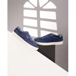 Men Rim Grip Low-Top Lace-Up Sneakers