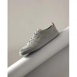 Men Round-Toe Lace-Up Casual Shoes 