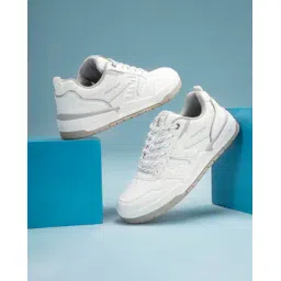 Men Round-Toe Lace-Up Sneakers