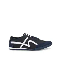 Men Round-Toe Sneakers with Lace Fastening