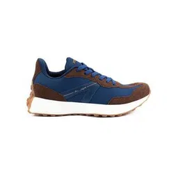 Men Round-Toe Sneakers with Lace Fastening