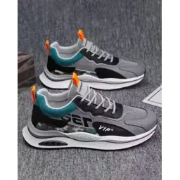 Men Round-Toe Sneakers with Lace Fastening