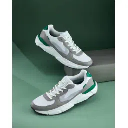 Men Round-Toe Sneakers with Lace Fastening 