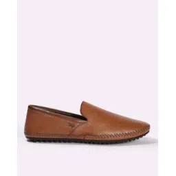 Men Slip-On Casual Shoes