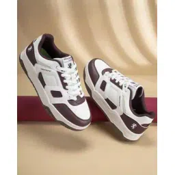 Men Sneakers with Mesh Upper