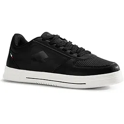 Men Strada Sneakers