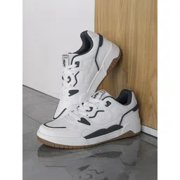 Men’s Sneakers for Casual Comfort and Versatile Everyday Style Sneakers For Men