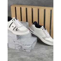 Metro Men Printed Sneakers