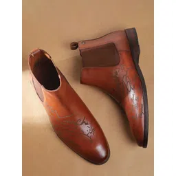 Metro Men Textured Chelsea Boots