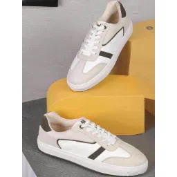 Metro Men's Off White Casual Sneakers
