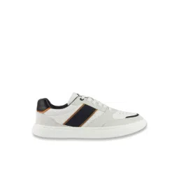 Metro Men's White Casual Sneakers