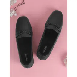 Metro Women Slip-On Sneakers