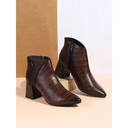 Metro Women Textured Pointed Toe Block-Heeled Regular Boots