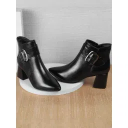 Metro Women's Black Boots