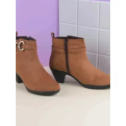 Metro Women's Brown Casual Booties