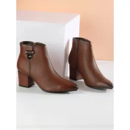 Metro Women's Tan Booties